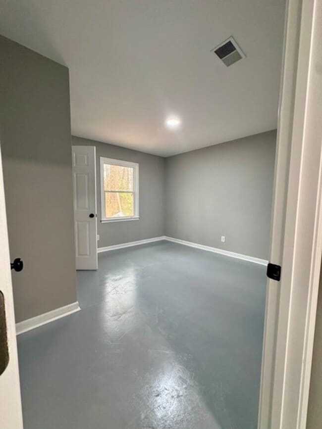 Photo - Affordable Ground-Level Living in Greenwood