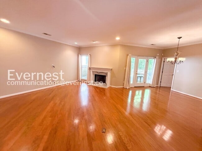 Photo - 1200 Berwick Rd