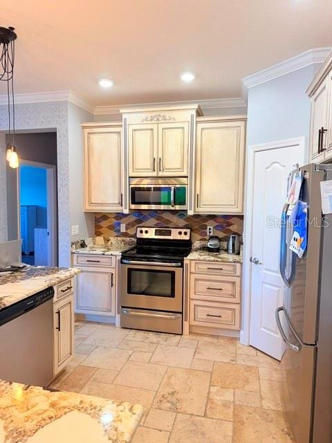 3 Cedar Hollow Ct