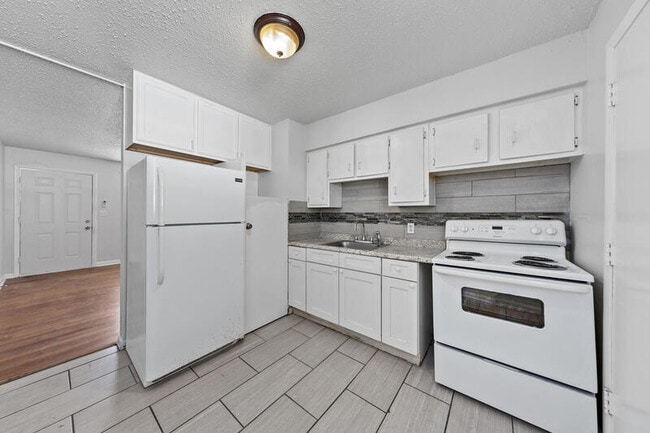 Photo - 1531 Louisiana St Unit 3