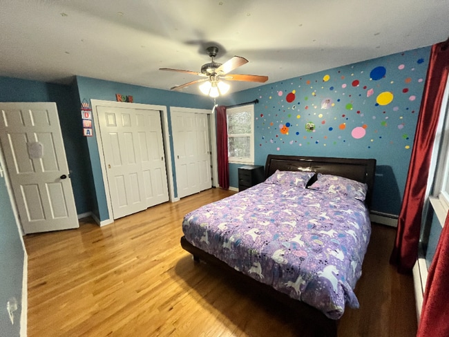 Photo - 653 Grove Ave