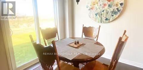 Photo - 308 Livery St