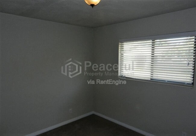 Photo - 2009 W Celia Way