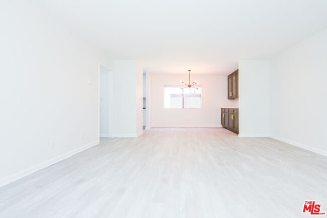 Photo - 2602 Carnegie Ln Unit 3