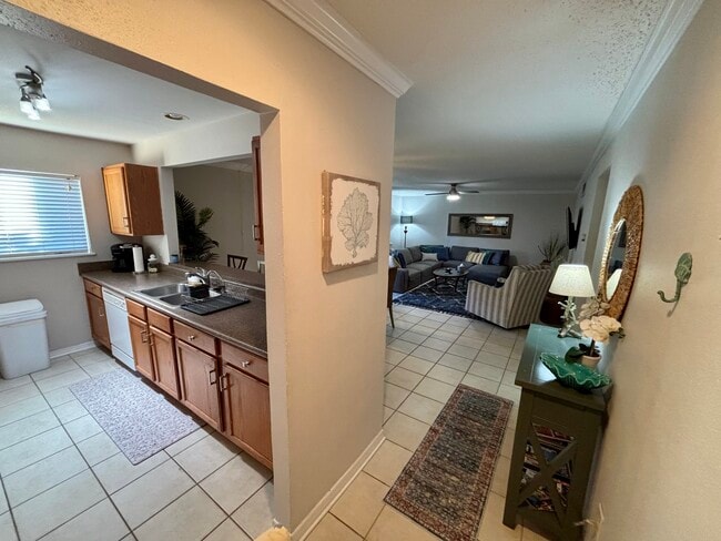 Photo - 1866 Toucan Way Unit 1308