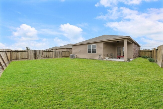Photo - Beautiful Texas City Home in Seacrest Subdivsion