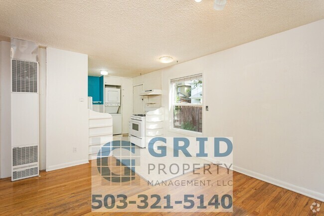 Building Photo - GPM106 - NE Monroe Ave (T2) Unit 70 Rental
