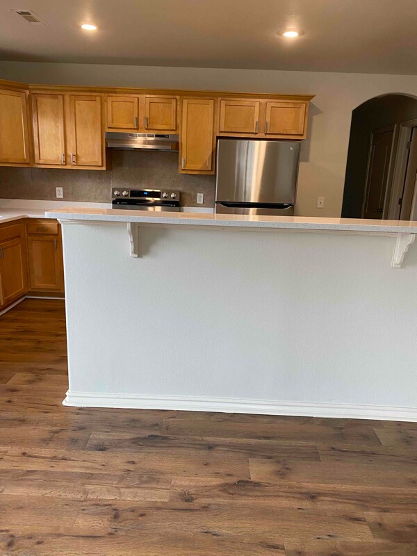 Photo - 918 Oakwood Ln