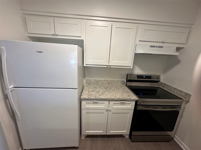 Photo - 709 Skylark Rd Unit 709-D