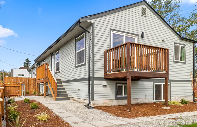 Photo - 5655 31st Ave SW Unit A