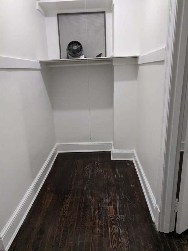 Photo - 1457 Park Rd NW