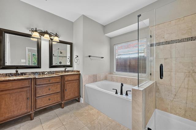Photo - 11613 Alexandria Dr