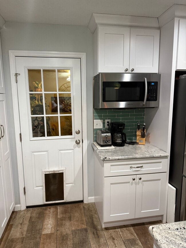 Garage Entrance - 7217 Quail Woods Rd