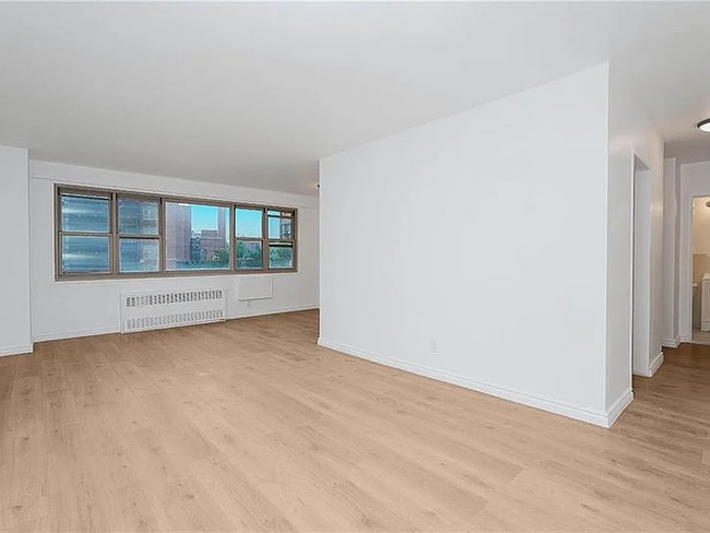 Building Photo - 444 Neptune Ave Unit 2S