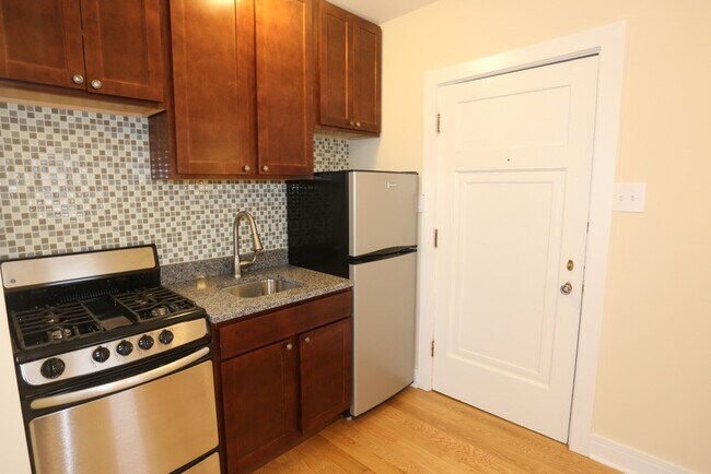 Photo - 4551 N Damen Unit 514