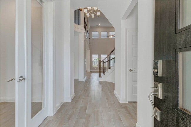 Photo - 1819 Golden Cape Dr