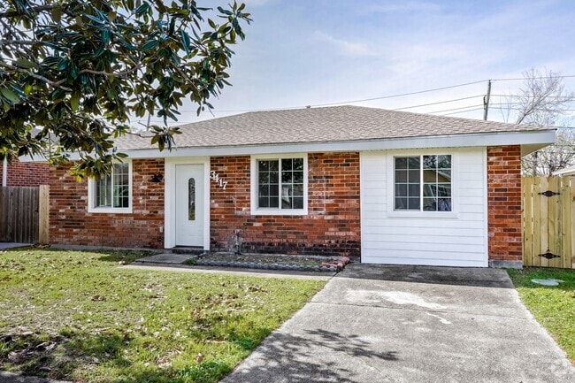 Building Photo - 3417 W Louisiana State Dr Rental