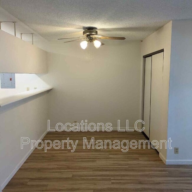 Photo - 46-263 Kahuhipa St Unidad #B104