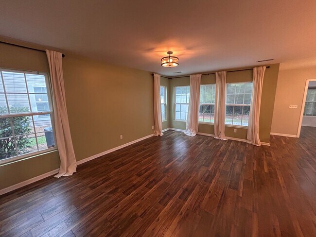 Photo - Amazing 3BR Townhome in The Pines at Charleston Park!