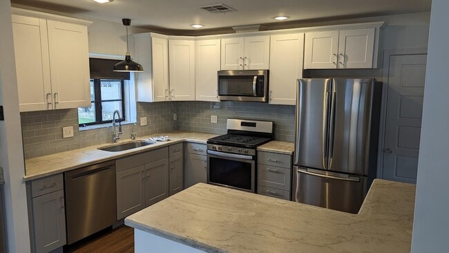 Photo - 2101 W Osborn Rd