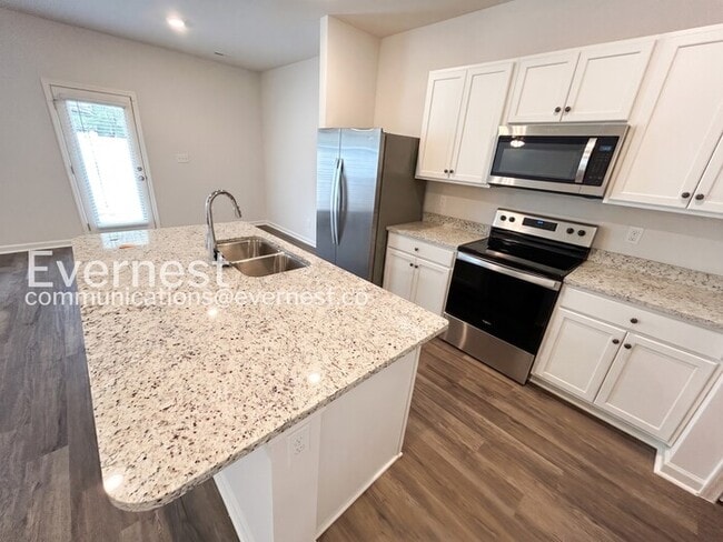 Photo - 109 Maple Spg Trl