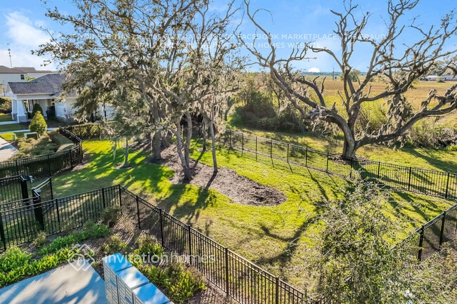 Photo - 1533 Blue Rose Dr