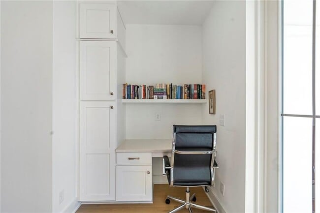 Photo - 230 New St Unit 1201