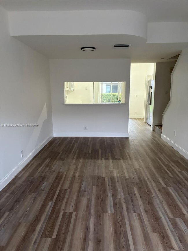 Photo - 50 Whitehead Cir