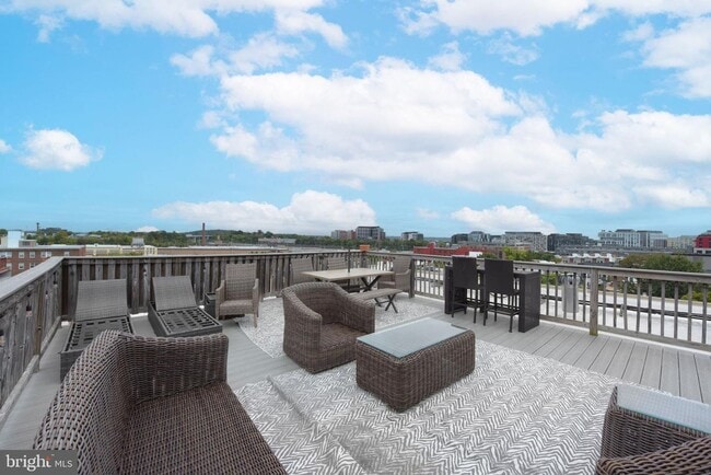 Photo - 1831 2nd St NE