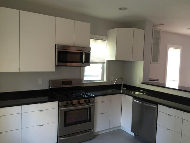 Photo - 278 Cypress St Unit 3