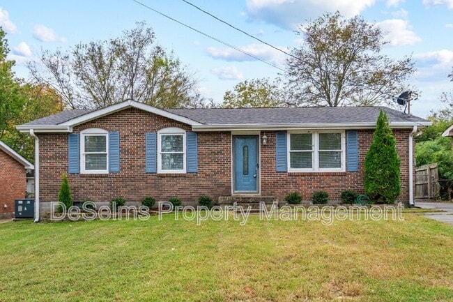 Photo - 536 Singer Dr