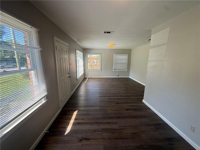 3056 Pleasant Valley Rd