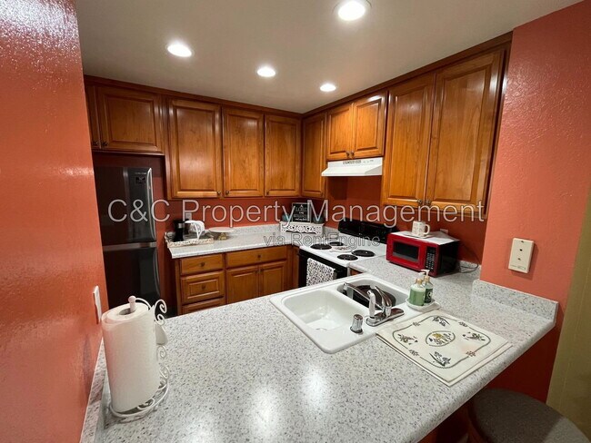 Photo - 1613 W Swain Rd