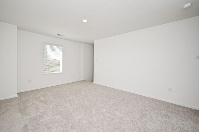 Photo - 6818 Flowering Ginger Ln