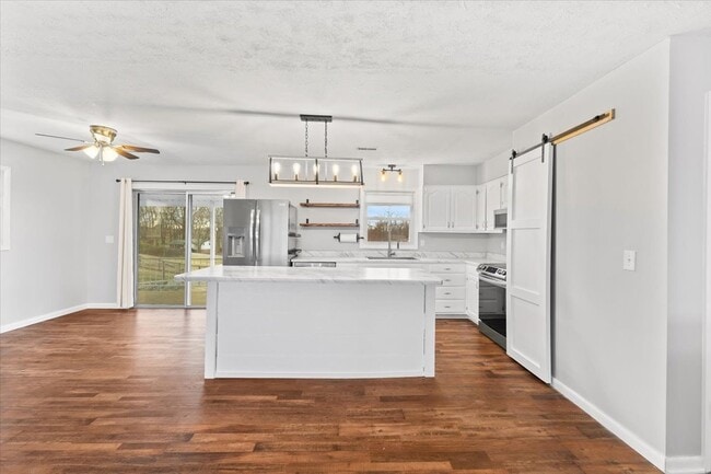 Photo - 122 Bright Ridge Dr