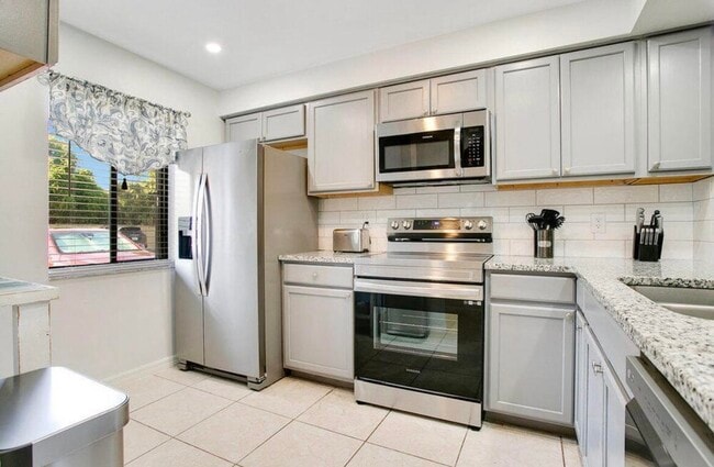Photo - 154 San Juan Cir