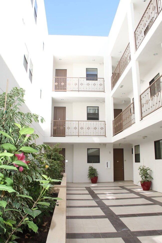 Chandler Court Apartment Homes