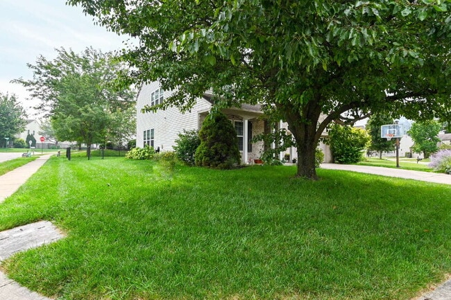 Spacious 4-Bedroom Haven with 2.5 Baths and Nearly 3,000 Sq Ft of Comfort in Indianapolis!