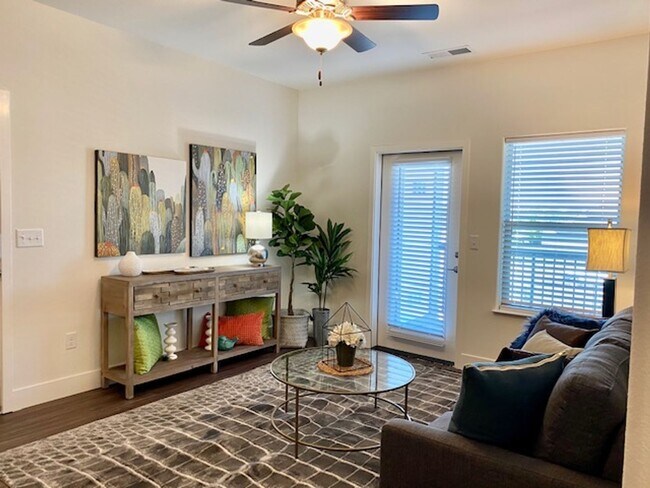 Photo - Skyline Luxury Apartments