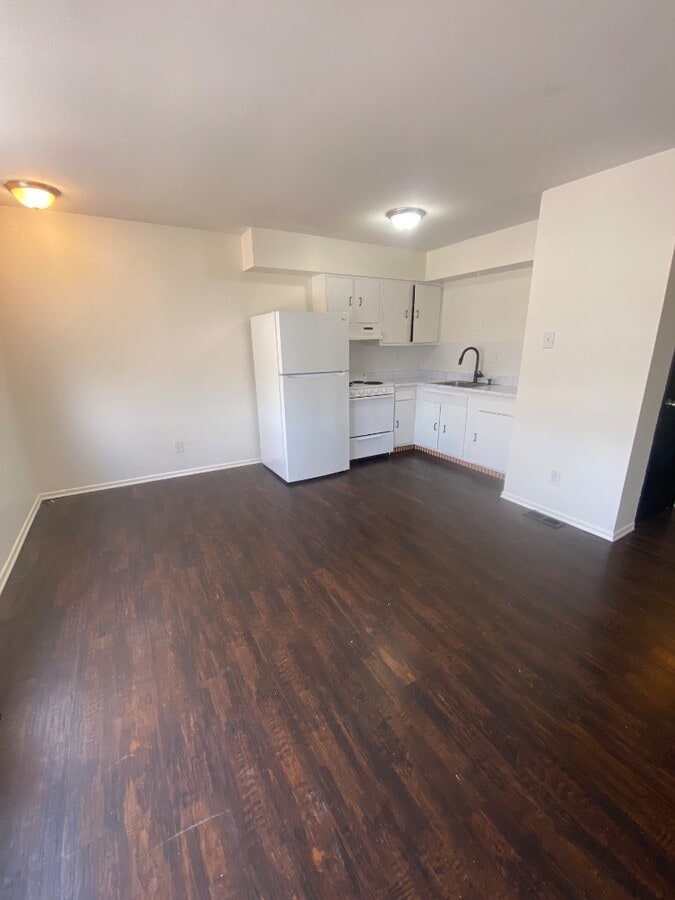 3733E Morganford - 3733E Morganford Unit E