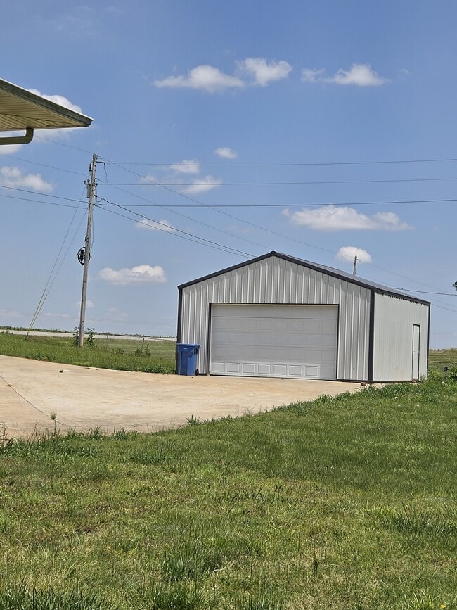 Photo - 655 Barkers Mill Rd