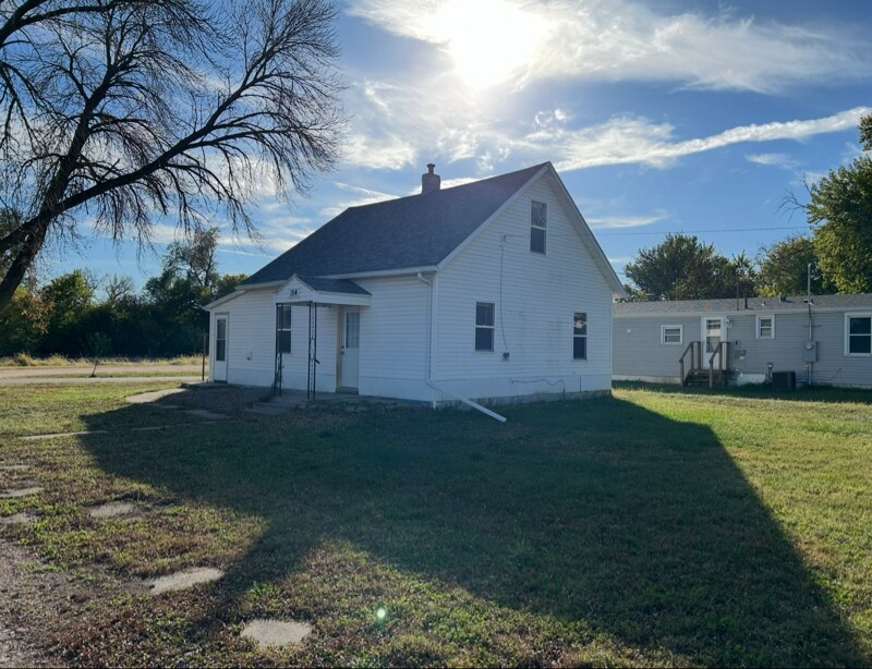 Photo - 154 Robley St