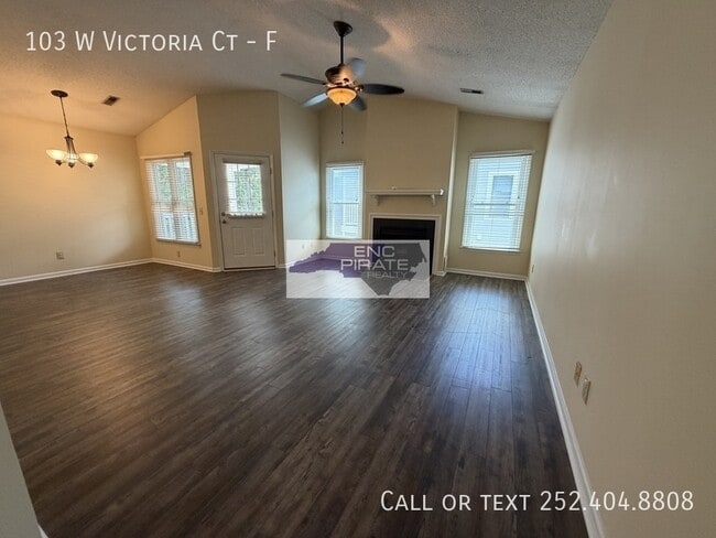 Photo - 103 W Victoria Ct