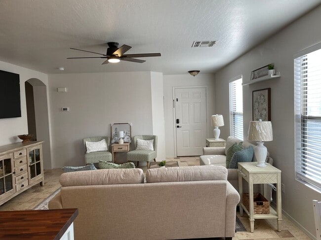 Photo - 106 S 110th St