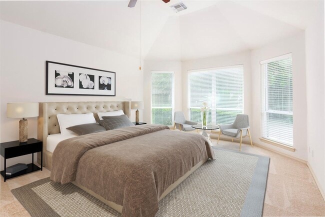 Photo - 62 S Longsford Cir