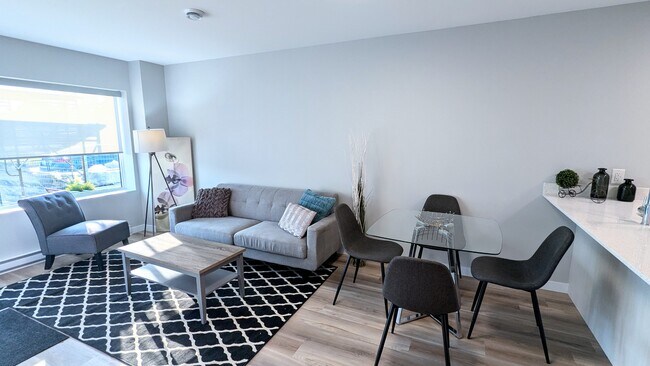 Photo - 475 St Anne's Rd Unit 101