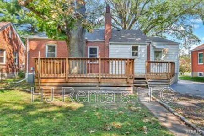 1305 S New Florissant Rd