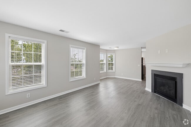 The Buckingham 3BR, 2BA - 1,571SF - Living Room