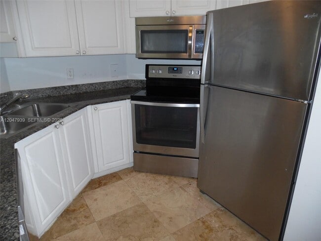 8911 Collins Ave Unit 1102