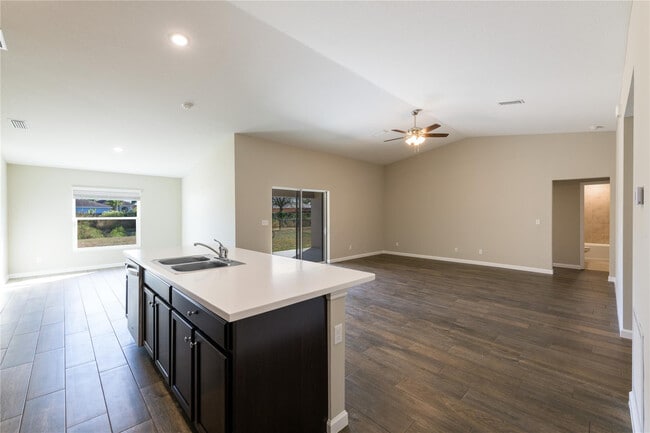 Photo - 730 SW McCall Rd